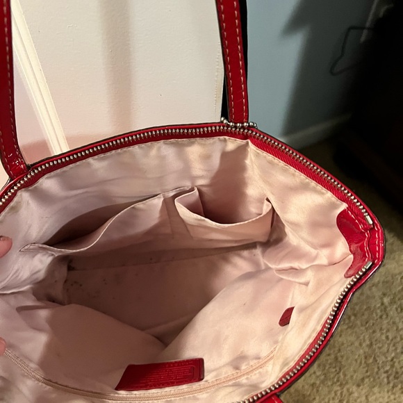 Red COACH purse - Picture 2 of 3